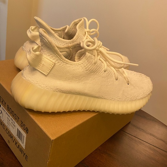 Yeezy Boost 350 - Picture 5 of 9